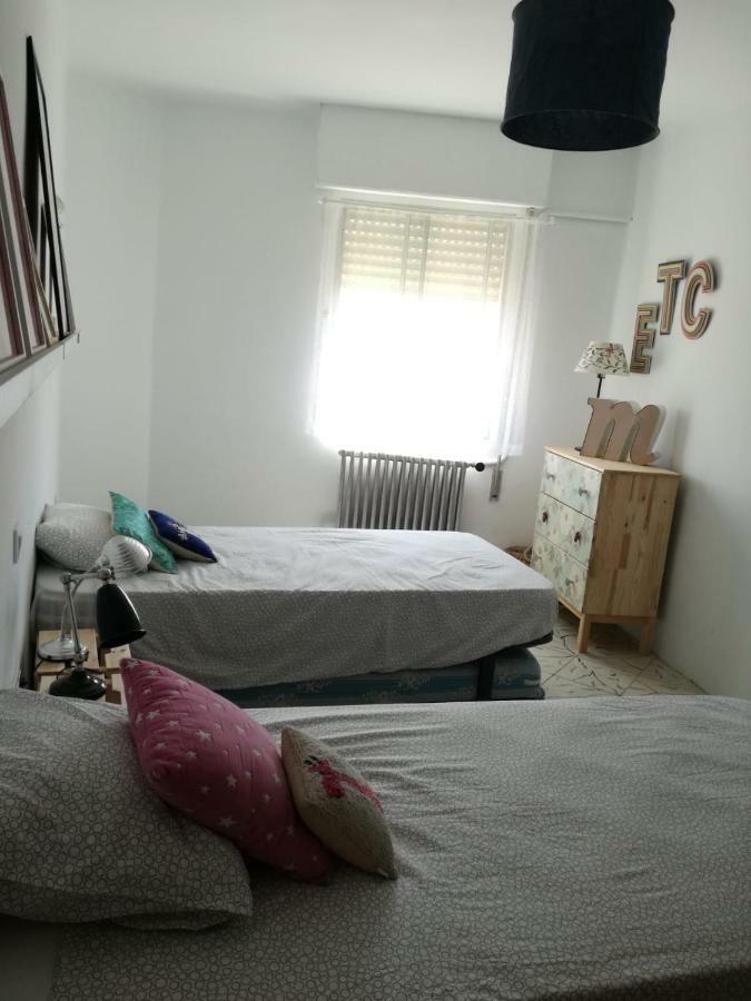Casa Oroela Apartment Jaca Ngoại thất bức ảnh